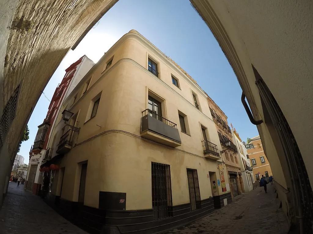 Hostel Joy Setas Coworking Pansiyon Sevilla
