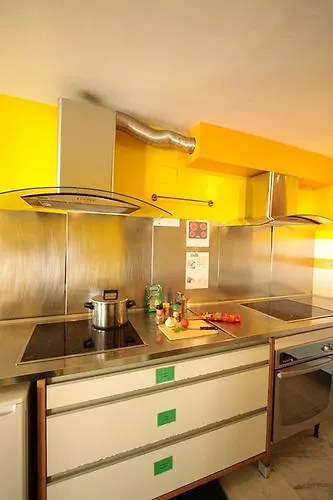 Hostel Joy Setas Coworking Pansiyon Sevilla