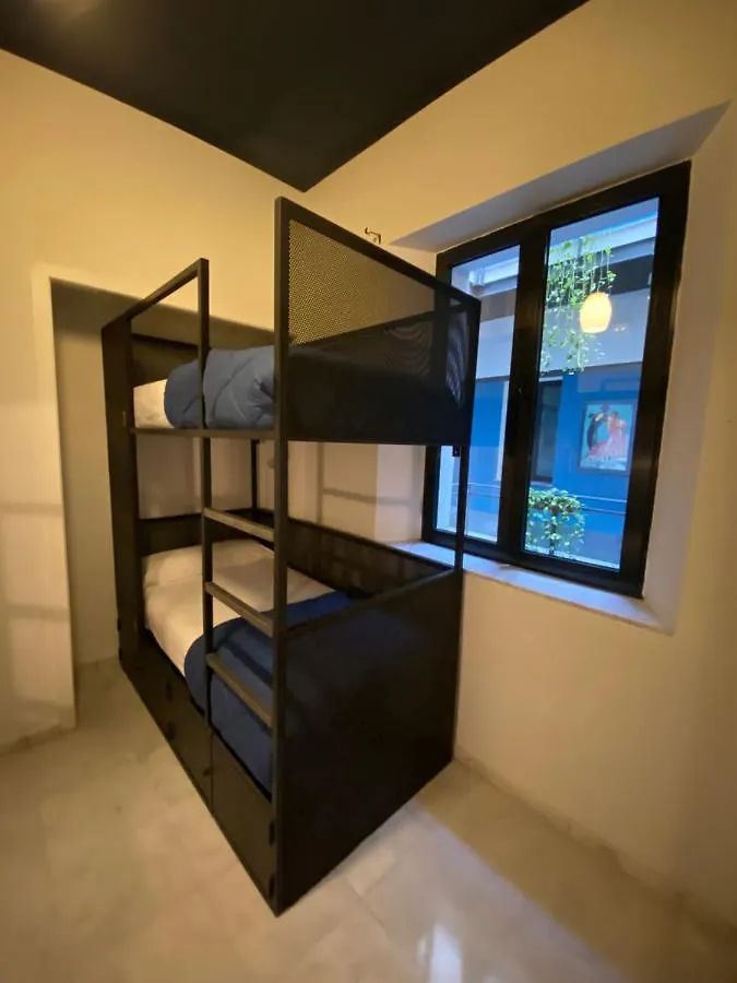 Hostel Joy Setas Coworking Sevilla